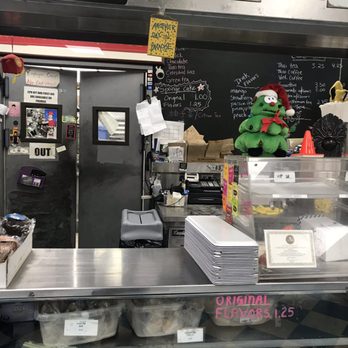 Kam Hing Bakery - Bakeries Near Me - New York, New York