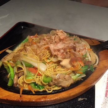 Kenzo Ramen - Yakisoba Cooked on Iron Plate - Ramen Near Me - Toronto, Ontario