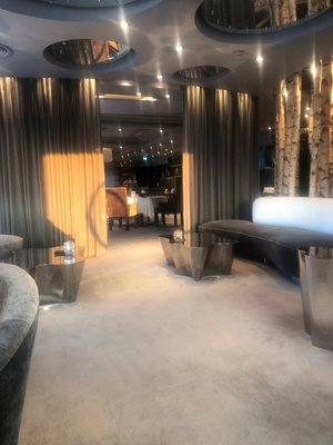 Twenty Third Bar by null