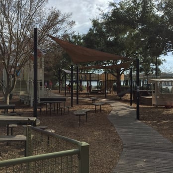 Henry C. Chambers Waterfront Park - play ground - Parks Near Me - Beaufort, South Carolina Henry C. Chambers Waterfront Park - play ground - Parks Near Me - Beaufort, South Carolina