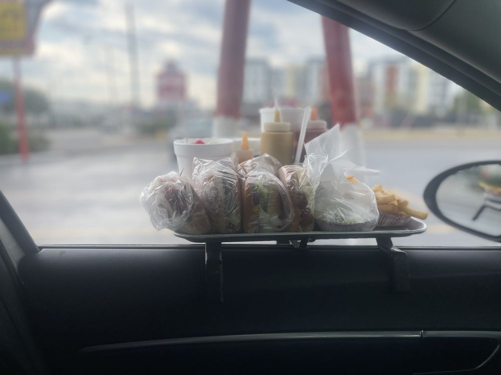 Doumars Cones & Barbecue