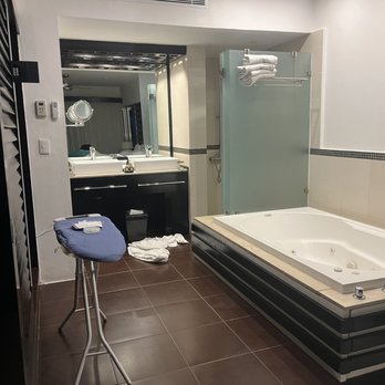 Azul Fives - One bedroom suite - Resorts Near Me - Playa del Carmen, ROO Azul Fives - One bedroom suite - Resorts Near Me - Playa del Carmen, ROO