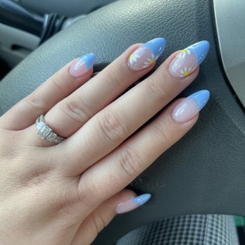 Helen's Nails & Spa - Nail Salons Near Me - Whittier, California Helen's Nails & Spa - Nail Salons Near Me - Whittier, California