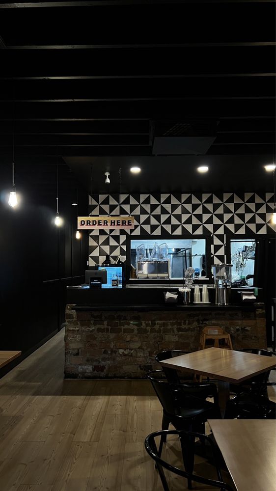 Los Tapatios Taco Grill