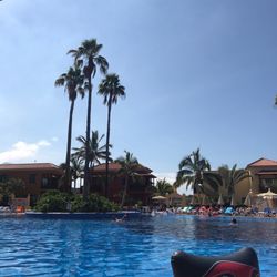 Hotel Bahia Principe - Poolside