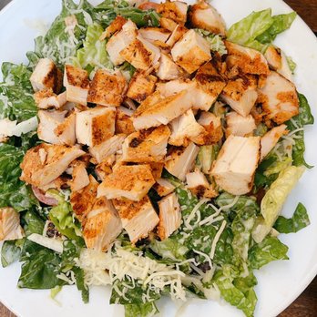 Fresh Corn Grill - Southwestern Salad w/ Grilled Chicken - Pizza Near Me - West Hollywood, California