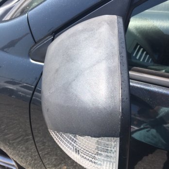 Auto Collision Team - Driver side mirror BEFORE you can tell the paint after sun, water over time the paint color has faded away. - Body Shops Near Me - Inglewood, California Auto Collision Team - Driver side mirror BEFORE you can tell the paint after sun, water over time the paint color has faded away. - Body Shops Near Me - Inglewood, California