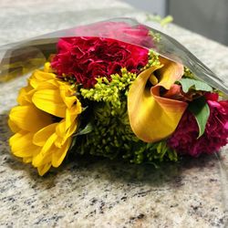 Trader Joe's - Le Petit Bouquet