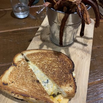 Tap814 Speakeasy & Supperclub - New American Near Me - Johnstown, Pennsylvania