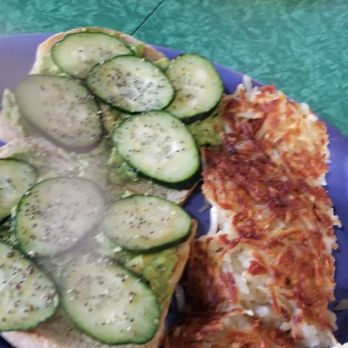Squeeze In - Healthy Avocado Toadt w/flax & chua seeds + Crispy Hash Browns - Breakfast & Brunch Near Me - Reno, Nevada Squeeze In - Healthy Avocado Toadt w/flax & chua seeds + Crispy Hash Browns - Breakfast & Brunch Near Me - Reno, Nevada