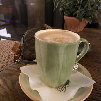 Stella's Wine Bar - Latte - Wine Bars Near Me - Houston, Texas Stella's Wine Bar - Latte - Wine Bars Near Me - Houston, Texas