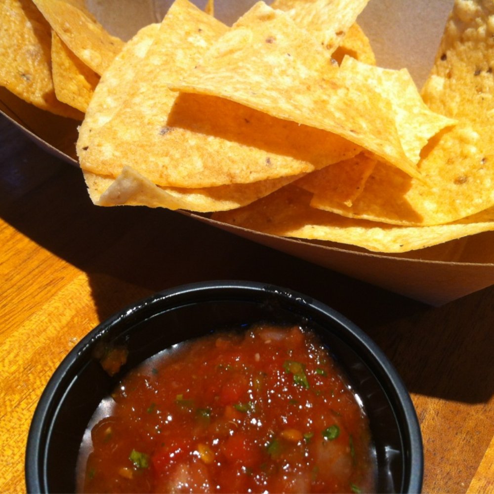 FishBar - Free Chips and Salsa - Seafood Near Me - Manhattan Beach, California