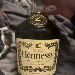 Kirans's Liquor - Fake bottle