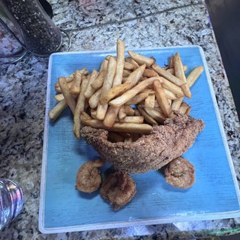 Soul - Catfish and shrimp basket 10.00 - Italian Near Me - Nashville, Tennessee