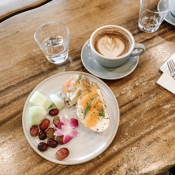Bellden Cafe - 'PNW Toast' with a side of fruit, almond milk latte - Coffee & Tea Near Me - Bellevue, Washington
