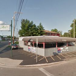 Lindy's Bar