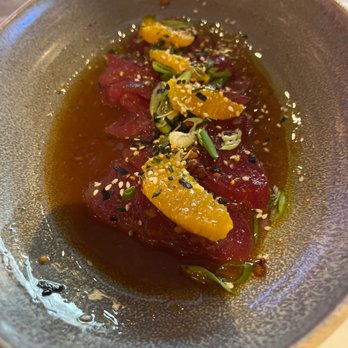 Bear Branch Tavern - Crudo yum - New American Near Me - Vienna, Virginia