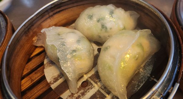 Ding Dim 1968 by null