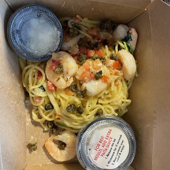 Scaddabush - Lemon garlic shrimp spaghetti. - Italian Near Me - Richmond Hill, Ontario Scaddabush - Lemon garlic shrimp spaghetti. - Italian Near Me - Richmond Hill, Ontario