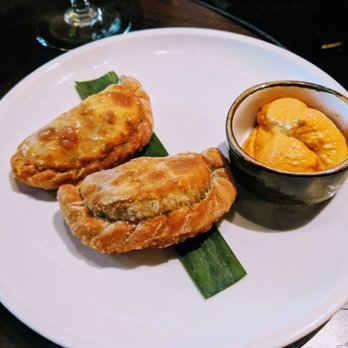 Boleo - Empanada Vegetariana - Kale, Provolone, Crimini Mushrooms, Romesco - Cocktail Bars Near Me - Chicago, Illinois