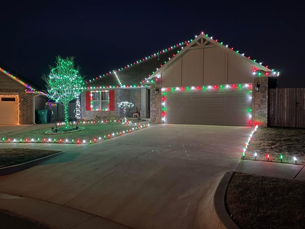 HOMEGLOW CHRISTMAS LIGHTS 26 Photos Brownsville, TX Yelp