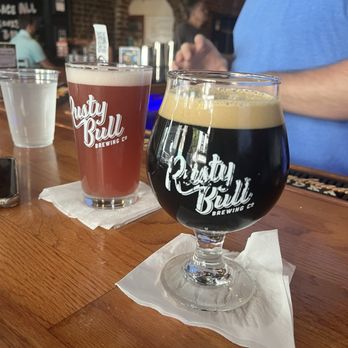 Rusty Bull Downtown Charleston - Porter and fruit wheat beer - American Near Me - Charleston, South Carolina Rusty Bull Downtown Charleston - Porter and fruit wheat beer - American Near Me - Charleston, South Carolina