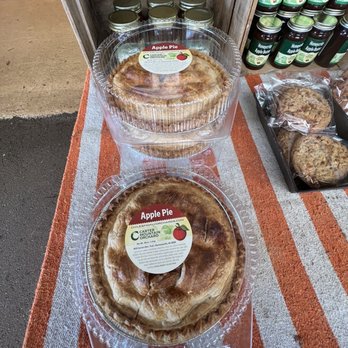 Carter Mountain Orchard - Pick Your Own Farms Near Me - Charlottesville, Virginia