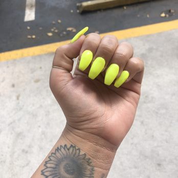 Nail lovers - The poorest "coffin nails" - Nail Salons Near Me - Miami, Florida