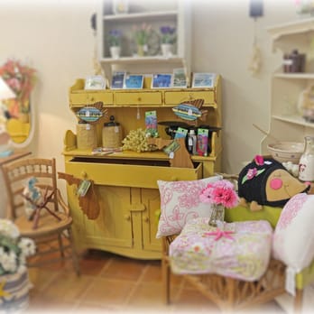 Chic and Shore Things - Home Decor Near Me - Fort Pierce, Florida