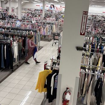 Burlington - View of women's dept - Department Stores Near Me - La Mesa, California Burlington - View of women's dept - Department Stores Near Me - La Mesa, California