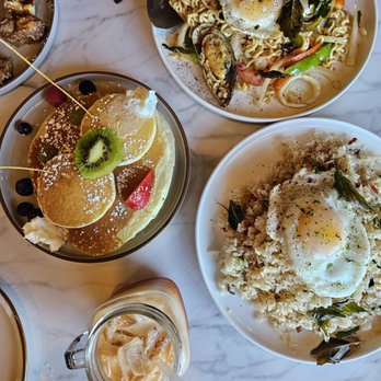 Banana Leaf - Breakfast & Brunch Near Me - El Cerrito, California Banana Leaf - Breakfast & Brunch Near Me - El Cerrito, California
