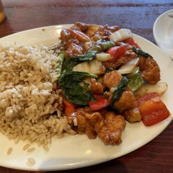 Wok 88 - Basil chicken with brown rice. - Chinese Near Me - New York, New York Wok 88 - Basil chicken with brown rice. - Chinese Near Me - New York, New York