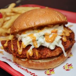 Fluffies Hot Chicken - Bayonne - Signature Hot chicken sandwich