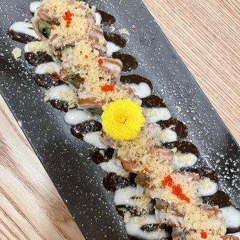 Tom Sushi - Sushi Bars Near Me - Vancouver, British Columbia