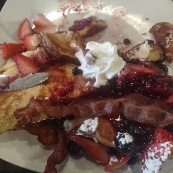 Toast - Brooklyn french toast. - Breakfast & Brunch Near Me - Bay Shore, New York Toast - Brooklyn french toast. - Breakfast & Brunch Near Me - Bay Shore, New York