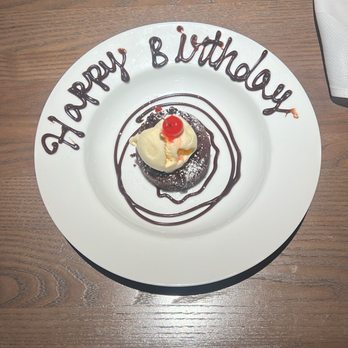 Granger's - Bellybuster Dessert - Seafood Near Me - Houston, Texas