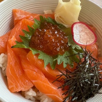 Gozen Shun - Salmon Ikura Bowl - Japanese Near Me - Pasadena, California Gozen Shun - Salmon Ikura Bowl - Japanese Near Me - Pasadena, California