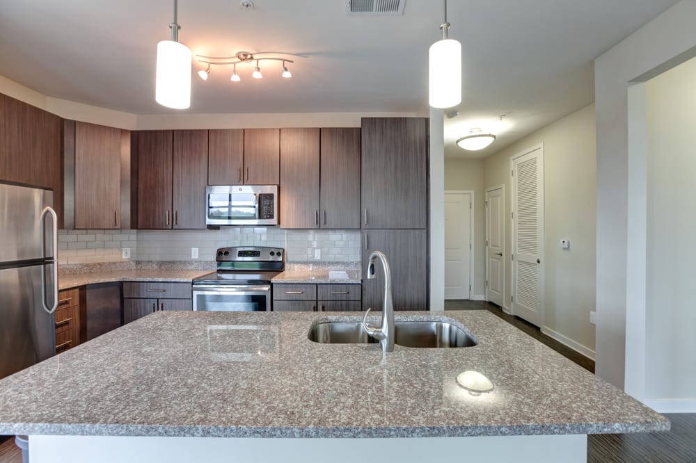 MARQ AT CRABTREE 125 Photos & 13 Reviews 4451 Vilana Ridge, Raleigh