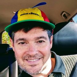 HAILaGEEK - The owner, Tom Heard, providing network and PC repair services since 1997.