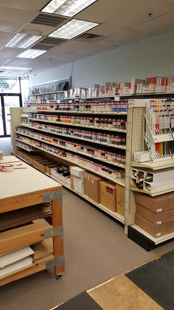 ART GLASS CITY Updated October 2024 13 Reviews 420 E Round Grove