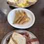 Nannette's Rise N Shine Cafe