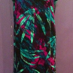 Alley Katz Boutique - Knee length summer dress, wrinkle free. Many patterns to chose from.