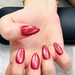 Vanity Nails