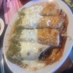 Entre Amigos - Enchiladas 5 De Mayo