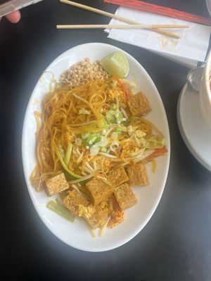 Beyond Thai Cafe by null