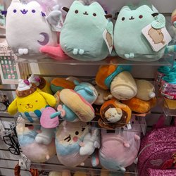 Claire's - Pusheen