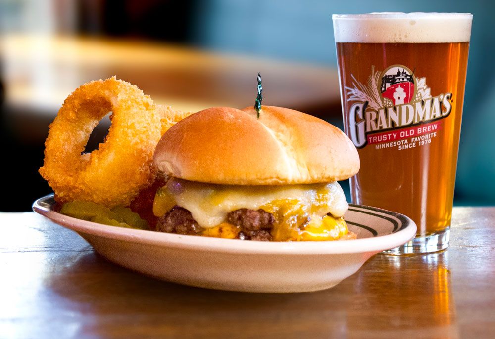 Social spots from Grandma’s Saloon & Grill - Canal Park