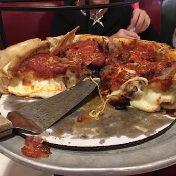 Giordano's - Italian Near Me - Orlando, Florida