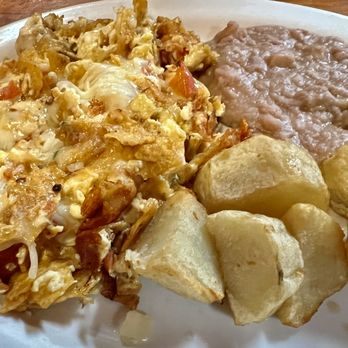 La Fruta Feliz - Migas Plate - Mexican Near Me - Austin, Texas La Fruta Feliz - Migas Plate - Mexican Near Me - Austin, Texas