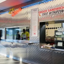 Steve's Prince of Steaks - Inside